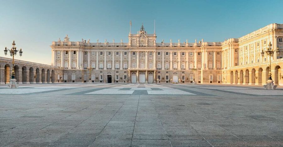 Madrid: Visit to the Royal Palace & Walking Tour of the City - A tight, high-impact plan for Madrid’s Royal Palace