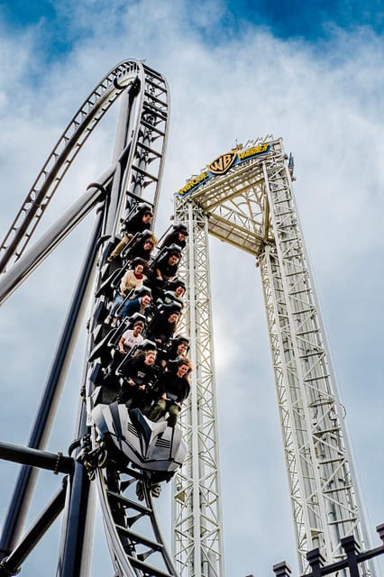 Madrid: Warner Park Entry Ticket - DC Super Heroes World: the big coaster moment