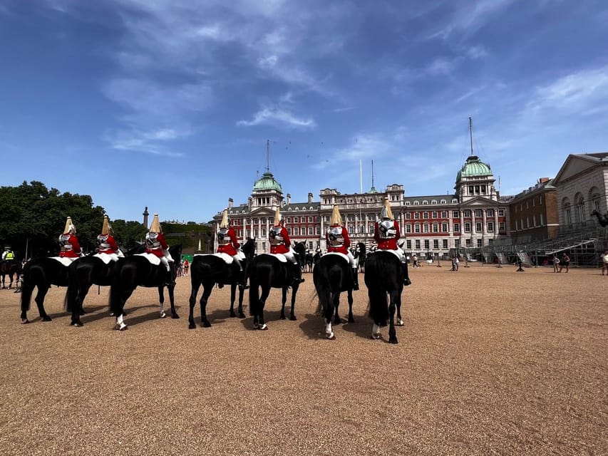 Madrid: Welcome to Madrid Guided Walking Tour in English - The Prado Museum area: what you’re looking for during a walking tour