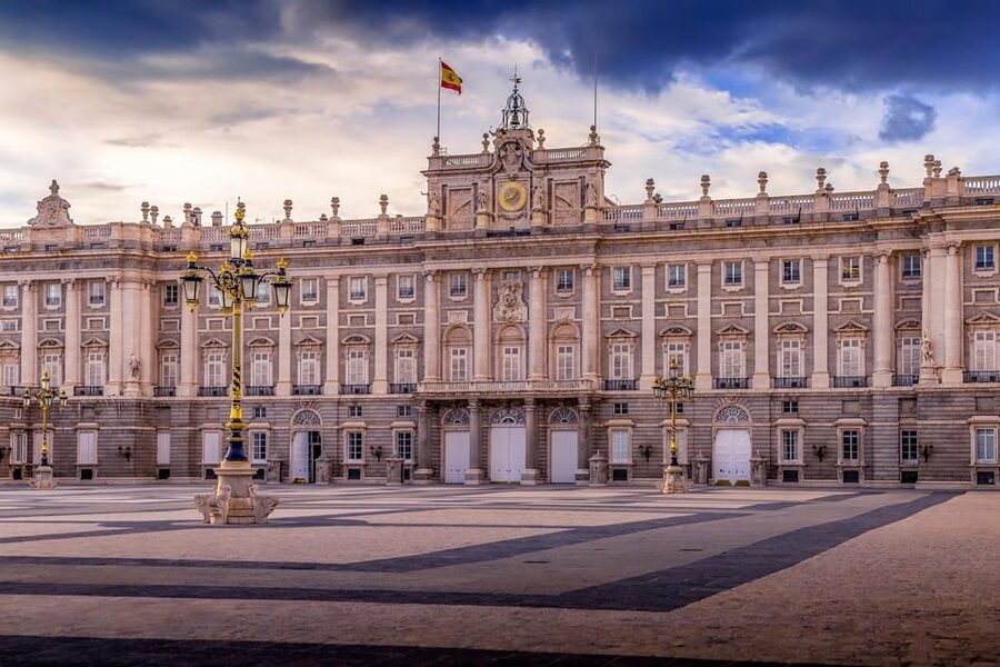 Madrid: Welcome to Madrid Guided Walking Tour in English - The Mayrit-to-monarchy storyline you’ll actually remember