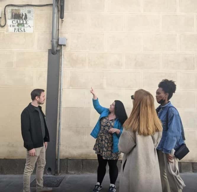 Madrid: Welcome to Madrid Guided Walking Tour - Plaza Mayor and King Philip III, plus the mystery angle
