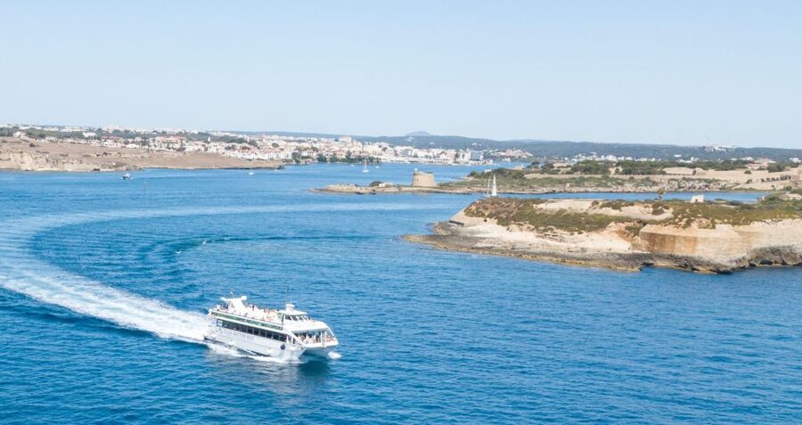 Mahon: Harbor Boat Tour with Underwater Viewing & Commentary - Starting at Don Joan: The Best First Views and How to Set Yourself Up