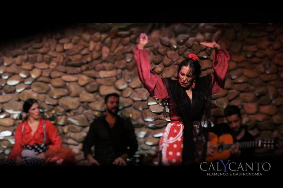 Malaga: Authentic Flamenco Show at El Gallo Ronco - El Gallo Ronco in central Malaga, right by Calle Larios