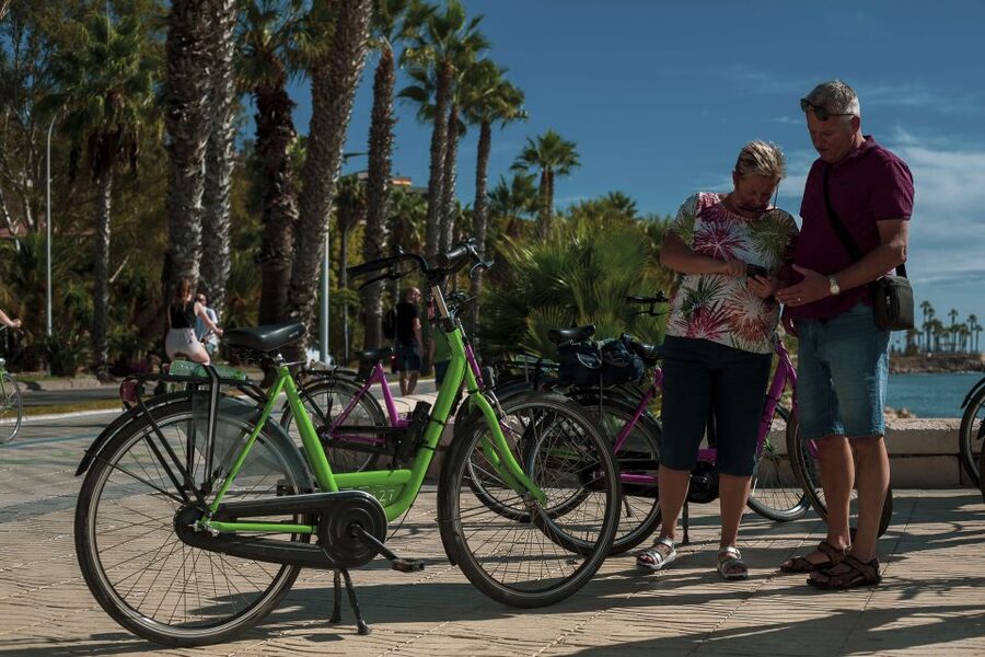 Malaga Bike Tour - Old Town, Marina & Beach - Why This Malaga Bike Tour Works So Well in 3 Hours