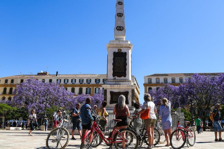 Malaga Bike Tour - Old Town, Marina & Beach - Atarazanas Market and Muelle Uno Port: Local Life Meets Sea Views