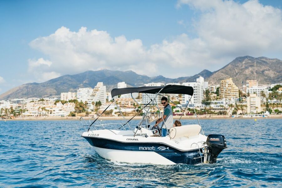Malaga: Boat Rental without a License for Dolphin Watching - Key Takeaways