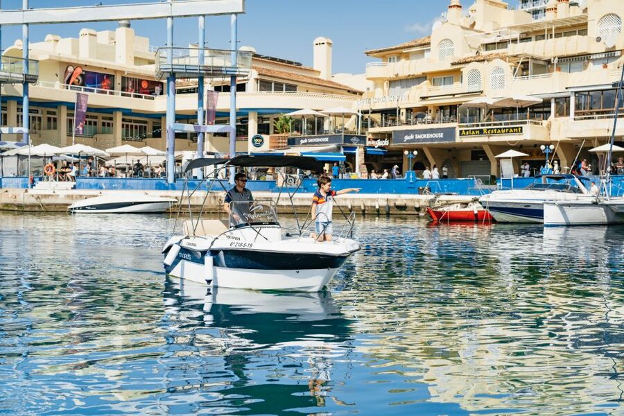 Malaga: Boat Rental without a License for Dolphin Watching - How Long Should You Book, 1 Hour or the Full Half-Day?