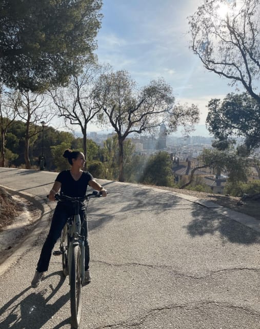 Malaga: Castle Hill and Fisherman Village E-Bike Tour - Finishing at Muelle Uno: Malaga’s modern port side