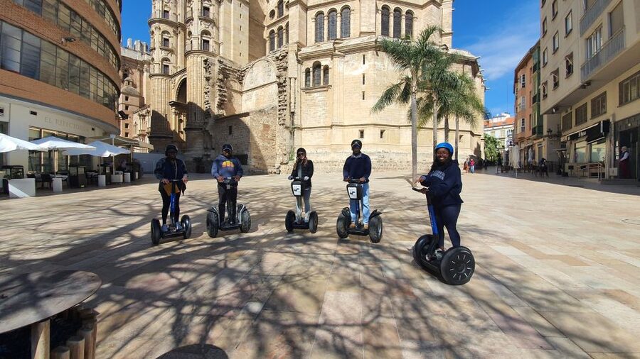 Malaga: Complete City Highlights Segway Tour - Guides, Group Feel, and What the Reviews Reveal