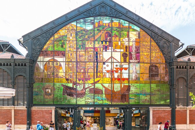 Malaga Food Tour: Tapas, Drinks and Delights with a Local - The Picasso-area tapas stop: pick from several Malaga classics