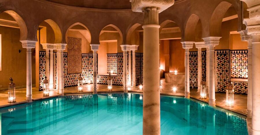 Malaga: Hammam Al Ándalus Entry Ticket with Massage - The Included Massage: Aromatic Oils and 15 or 30 Minutes