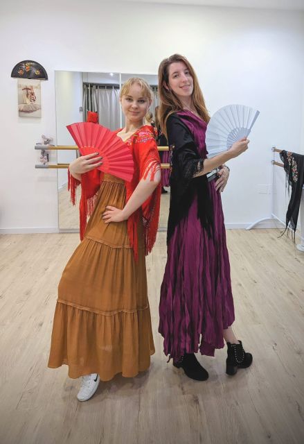 Málaga: Learn to dance flamenco rumba in 45 minutes - Finding Caterina’s Class Near Plaza de la Constitución