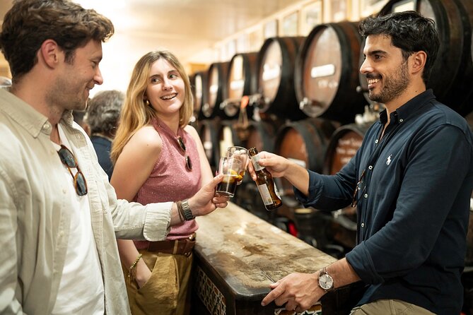 Malaga Private Gastronomic Tour: Tapas, Wine & Rooftops - Why the guide experience matters more than the menu