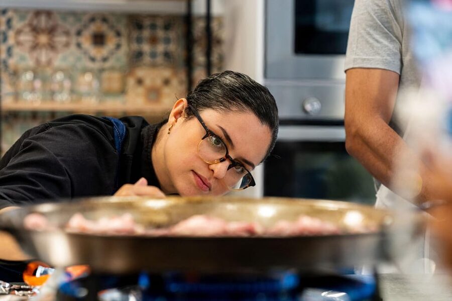 Málaga: Spanish Cooking Workshop with Paella and Sangria - The 3-hour flow: ajoblanco, remojón malagueño, paella, dessert, and sangria