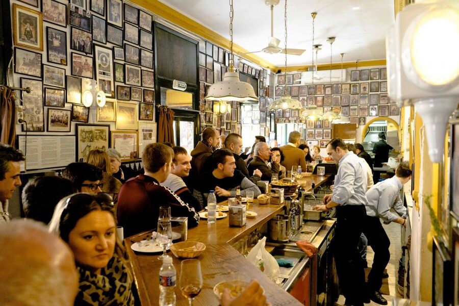 Malaga: Tapas Crawl - Who should book this Málaga tapas crawl, and who should skip it