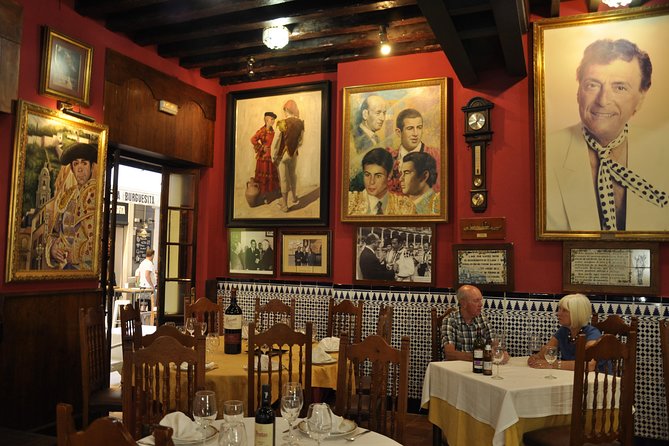 Malaga Wine & Tapas Small Group Guided Tour - What’s actually included: wines, beer or soft drinks, and dinner