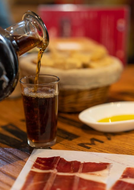 Málaga: Wine & Tapas Tour - The winery tasting: your introduction to the wines of Málaga
