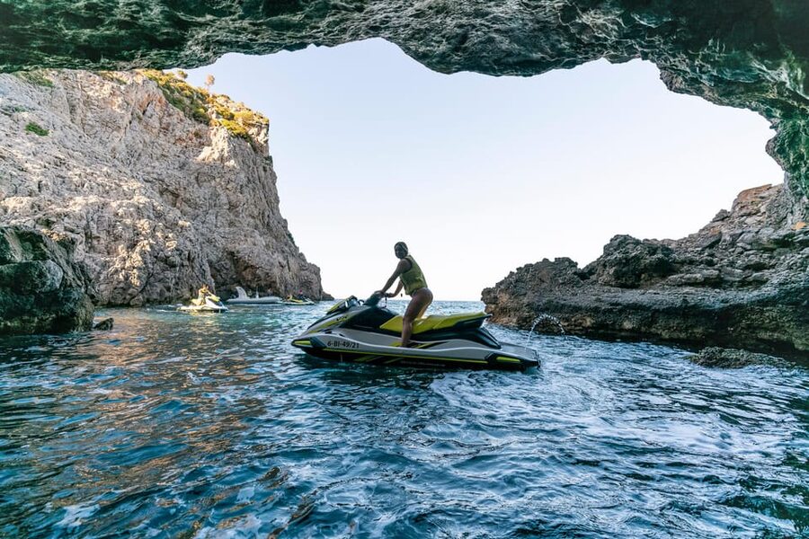 Mallorca Alcudia: Jack Sparrow Cave Jet Ski Tour - What you’ll love most on this Alcúdia Bay ride