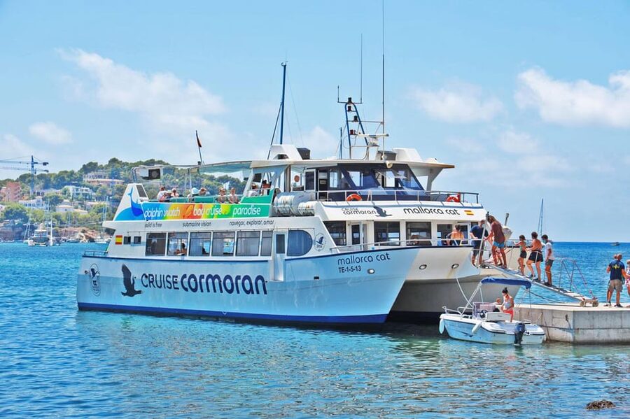 Mallorca: Catamaran Coastal Cruise with Lunch - Entering the Day: Santa Ponsa, Hotel Pickup Options, and Timing