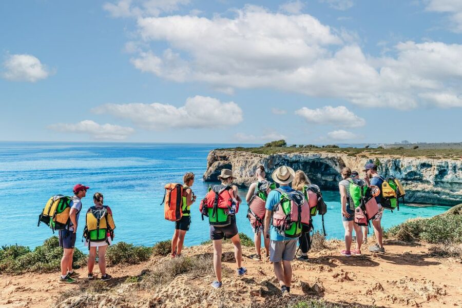 Mallorca: Cova des Coloms Caving Trip with Hotel Transfer - The 40-minute coastal walk: your warm-up and the first payoff