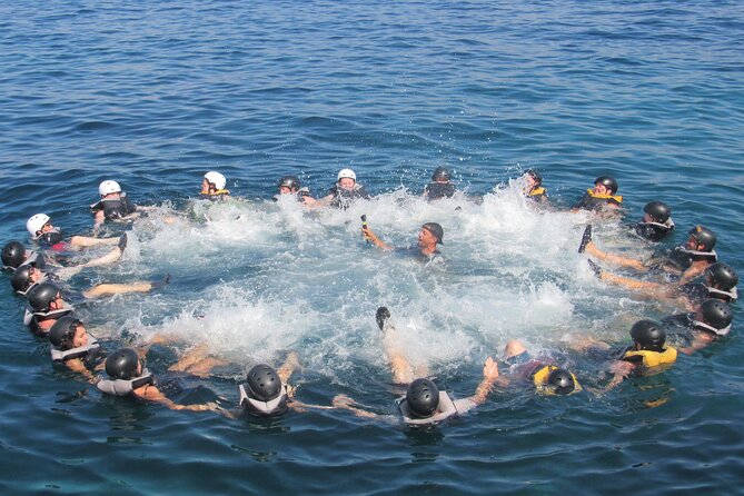 Mallorca: Kayaking, Sea Cave, Cliff Jumping & Snorkel Tour - Kayaking along the coast: the best kind of warm-up