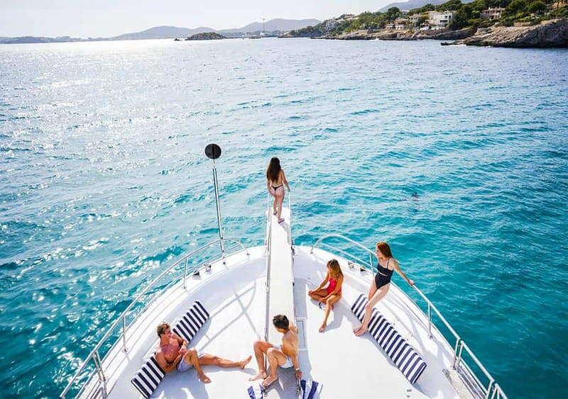 Mallorca: Palma Boat Tour & Snorkeling with Drink Included - Route choices: Can Pastilla or Palma, and what changes