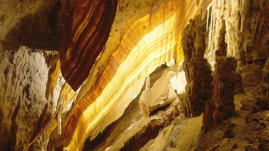 Mallorca: Ticket for Caves of Drach with Pickup Service - Timing, Group Flow, and What Can Feel Rushed