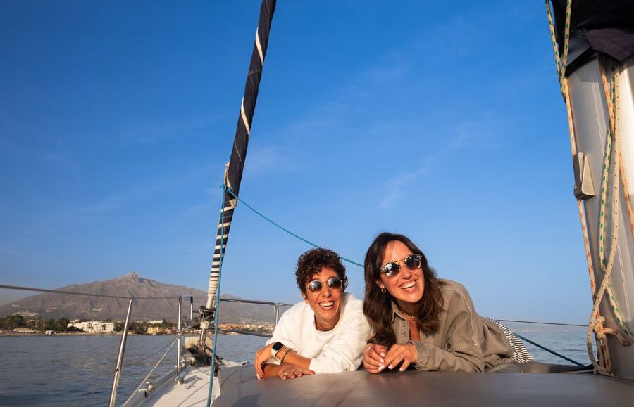 Marbella: Sailing & Dolphin Watching with Snacks and Drinks - How long you are actually out there