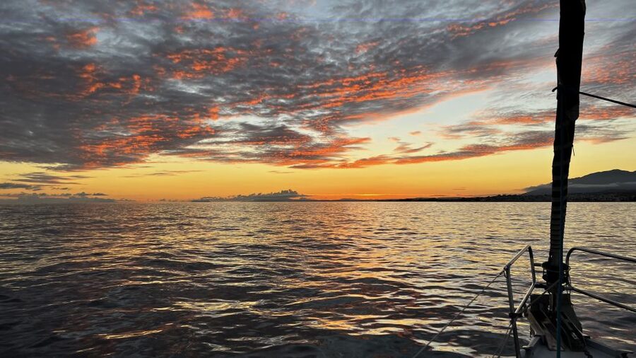 Marbella: Sunset Sailing Trip with Drinks and Snacks - Unlimited Drinks and Snacks: The Social Engine