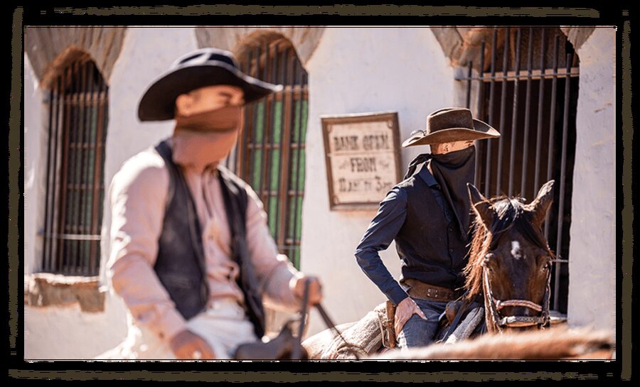 Maspalomas: Tickets to Sioux City Park - The shows: duels, bank robbery, and loud gunfight moments