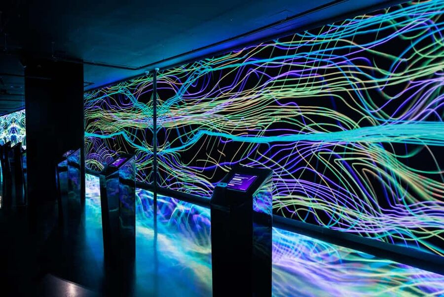 Moco Museum Barcelona Banksy & More - Immersive rooms: Diamond Matrix Studio and TeamLab-style light moments