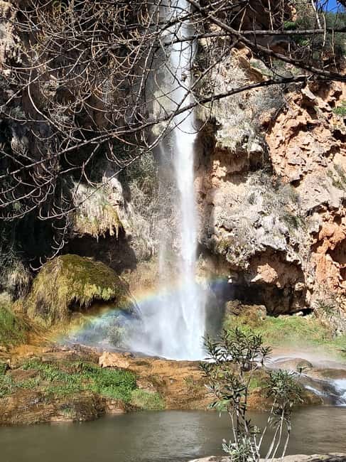 Montanejos Thermal Springs and Waterfall, food included - How Much Should You Pay for This Valencia Day Trip?