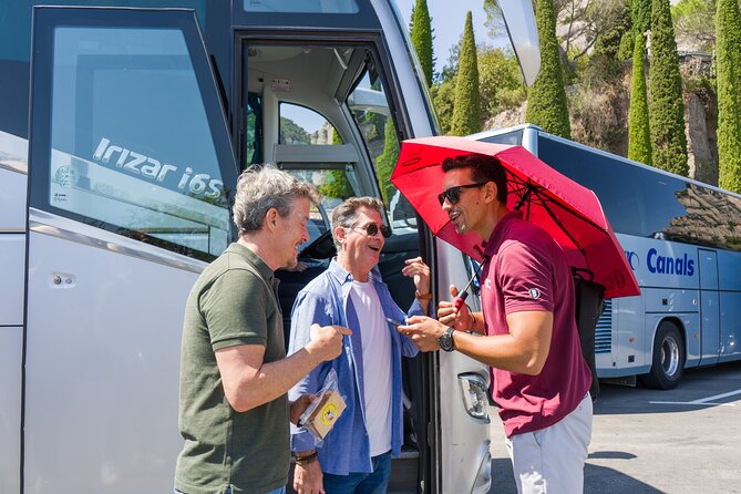Montserrat Full Day Tour with Farmhouse Lunch and Winery Visit - Bages Winery Day: A 12th-Century Farmhouse Lunch and Tastings