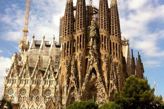 Montserrat Half Day Afternoon Tour from Barcelona - Museum time and viewpoints: choosing your tempo on the mountain