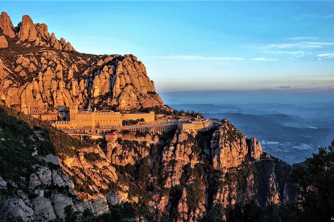 Montserrat Monastery with Easy Hike & Sitges Tour from Barcelona - Morning Pickup in Barcelona, Then Out of the City