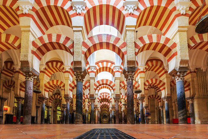 Mosque-Cathedral of Córdoba Guided Tour with Priority Tickets - Start at Plaza del Triunfo, Then Get Oriented Fast