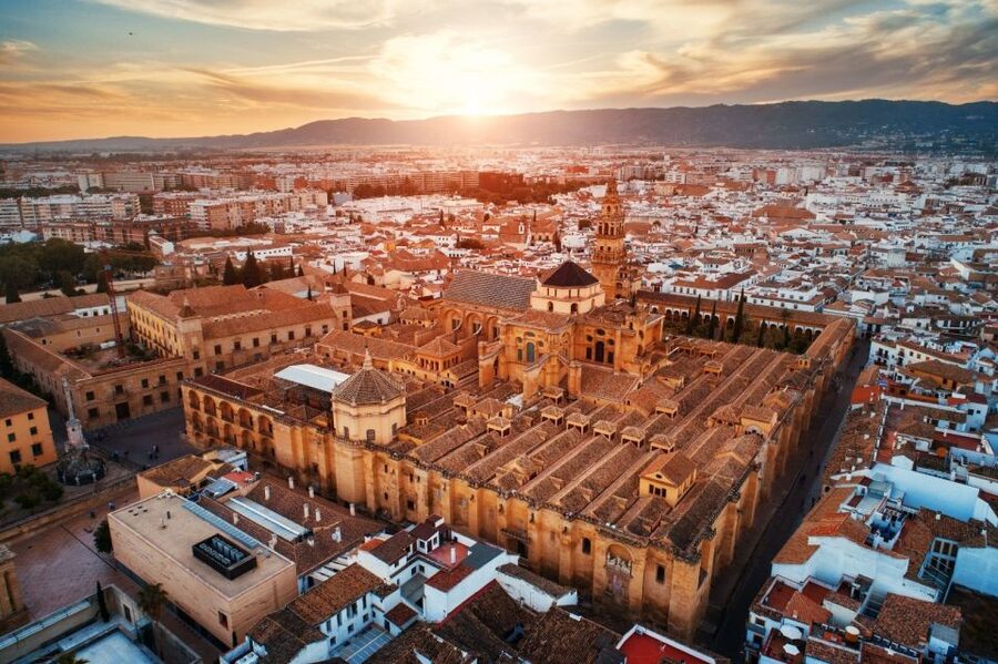 Mosque-Cathedral of Córdoba Guided Tour with Tickets - Pacing and timing: 75 minutes is just enough, if you’re ready to stand
