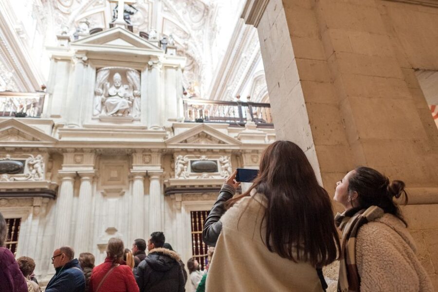 Mosque-Cathedral of Córdoba Guided Tour with Tickets - Booking value: what you get for about $33