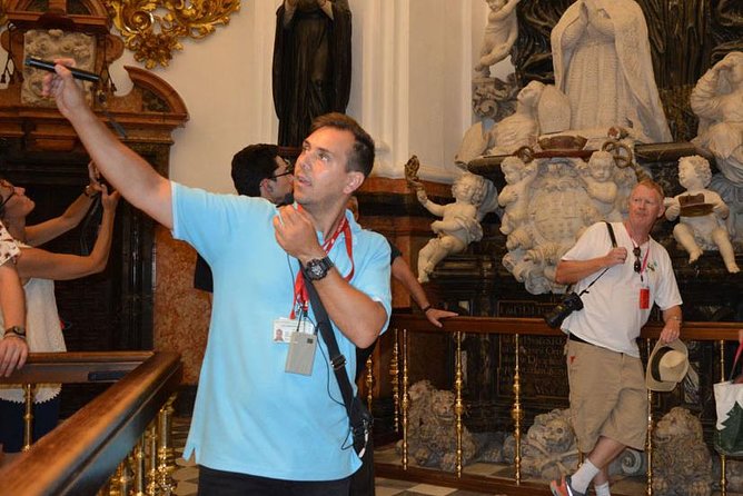 Mosque of Cordoba History Tour in English Tickets included - Should You Stay After the Tour Ends Inside?