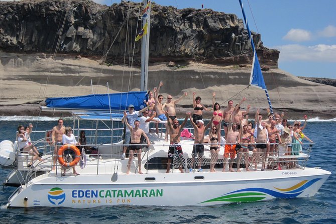Most Famous Catamaran in Tenerife Island (2 hours and 3 hours tours) - Getting On Board at Puerto Colón: Gate 4 Timing and the Boarding Card Swap