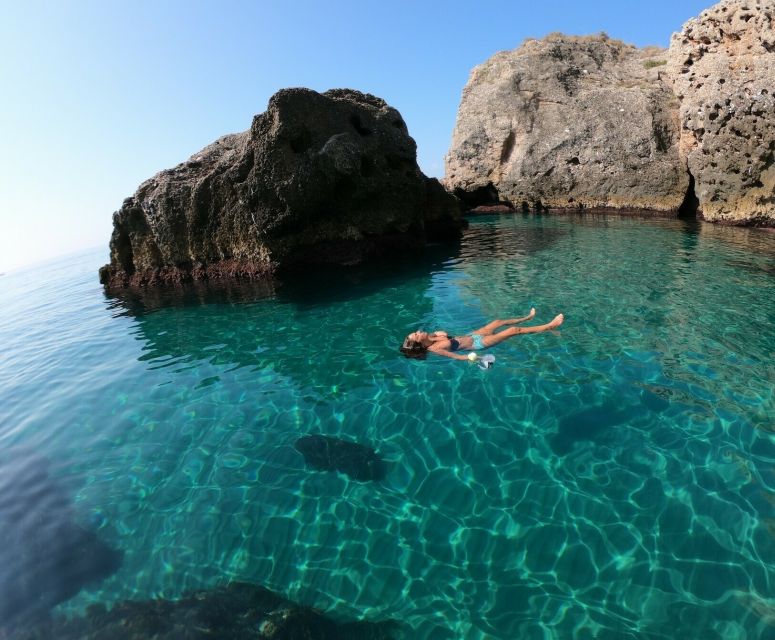 Nerja: Guided Kayak Tour Nerja Cliffs and Maro Waterfall - GoPro photos and videos, plus the guide who knows the angles