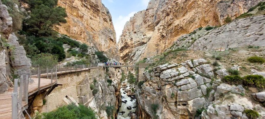 Nerja, Torrox, or Torre del Mar: Caminito del Rey Day Trip - Photo stops and the moments you remember later
