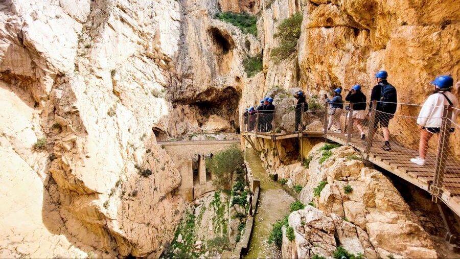 Nerja, Torrox, or Torre del Mar: Caminito del Rey Day Trip - What the bus ride adds, and why it is part of the value