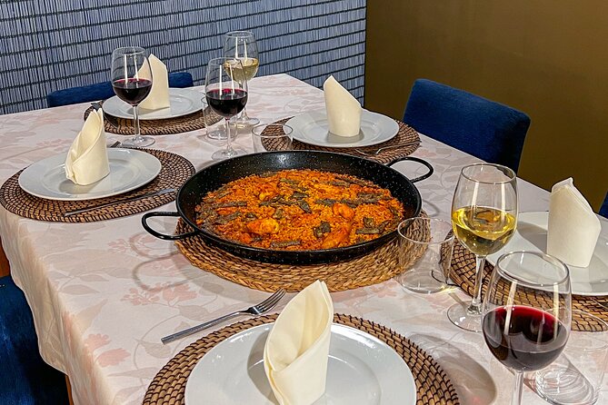 Paella Cooking Class, Wine Tasting & Central Market in Valencia - Timing and logistics: planning your 4-hour day in Valencia