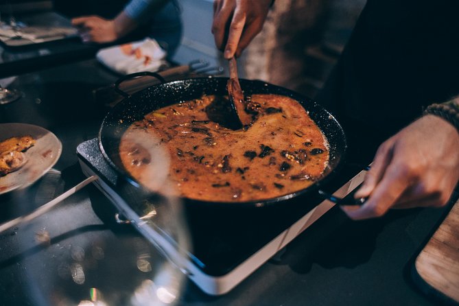 Paella Cooking Class with Professional Chef: Four Course Dinner - Cava welcome, pa amb tomàquet basics, and the flavor primer