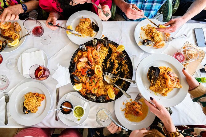 Paella Workshop with Bottomless Sangria in Central Madrid - Who should book this workshop, and who should think twice