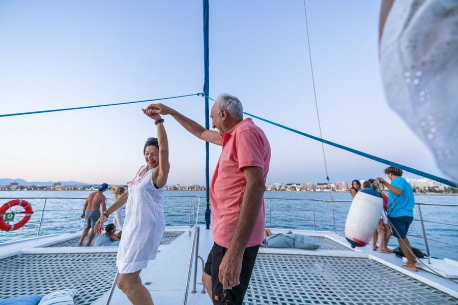 Palma: Catamaran Cruise with Swimming and Snorkelling - From Playa del Arenal to Palma Bay, what the logistics really feel like