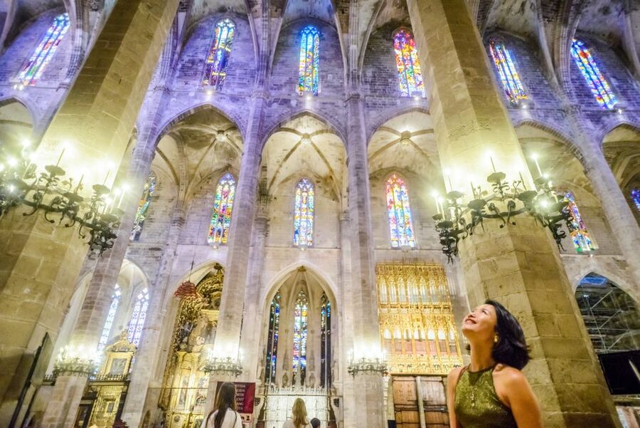 Palma: Cathedral of Mallorca Skip-the-Line Entry Ticket - Getting your bearings: a smooth route through the cathedral