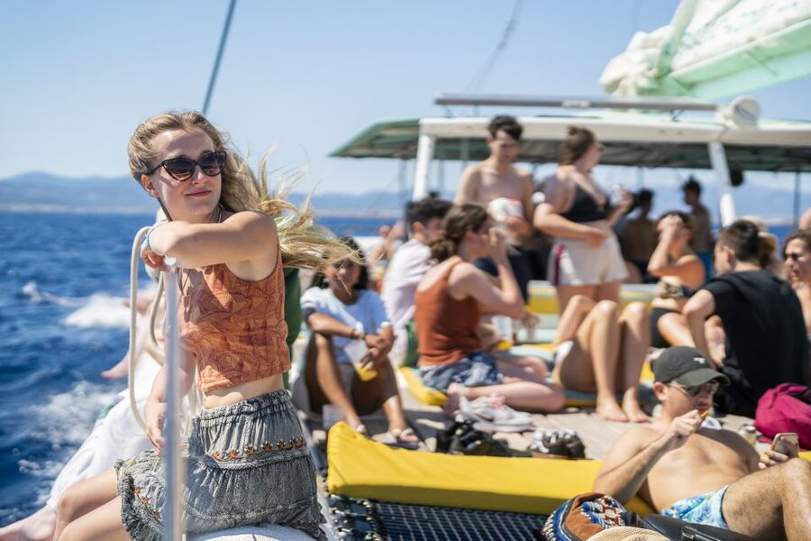 Palma de Mallorca: 5-Hour Catamaran Cruise with Lunch & Swim - The Crew Vibe: Fast Energy, Good Service, Easygoing Fun