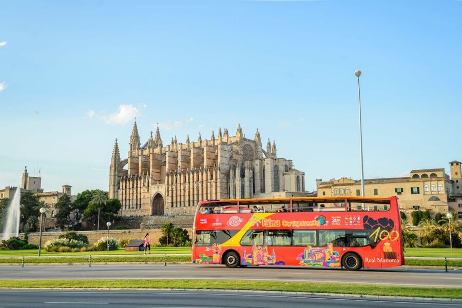 Palma de Mallorca: City Sightseeing Hop-On Hop-Off Bus Tour - Essential Experience: Bellver Castle vs Pueblo Espanyol, plus CaixaForum